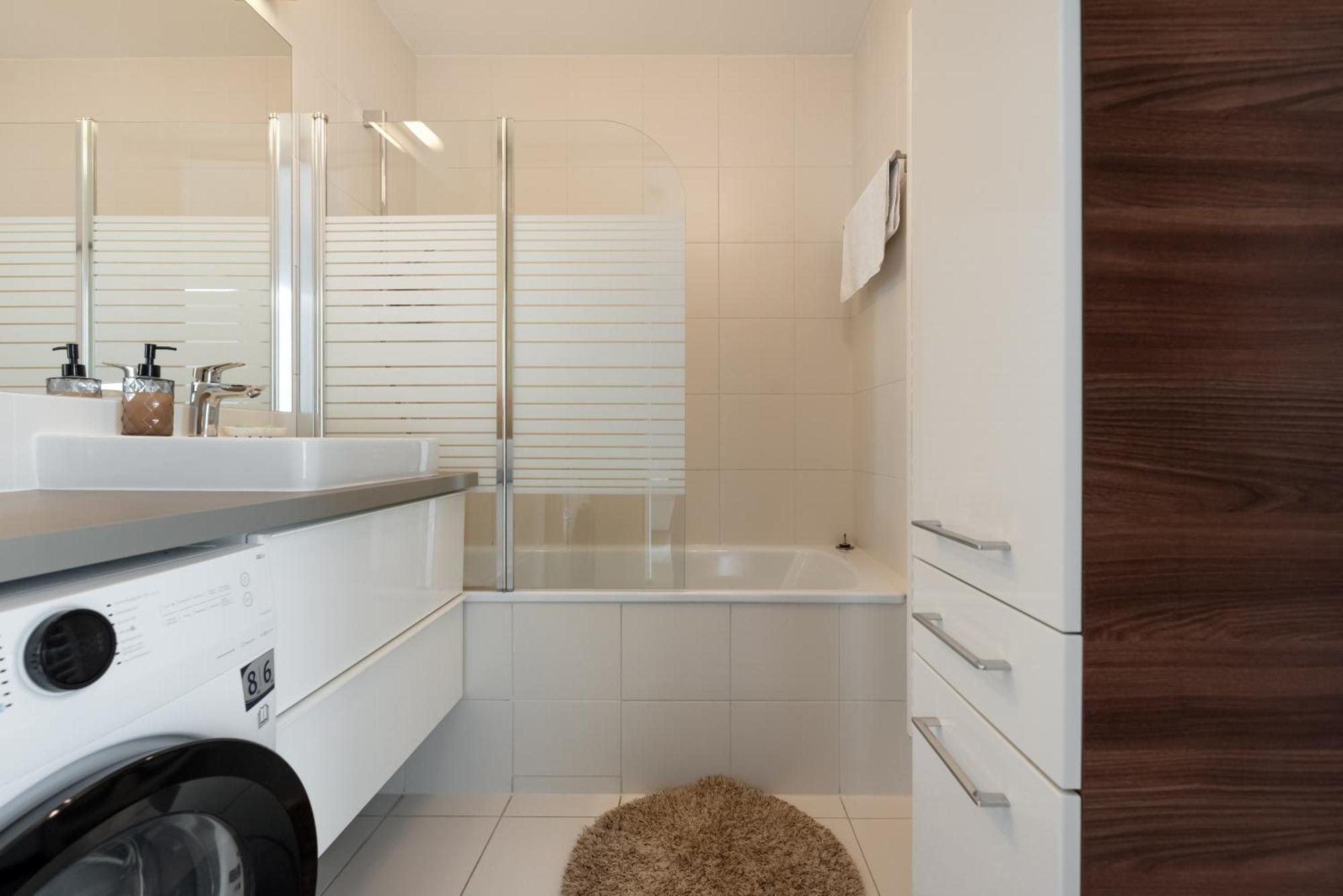 Mit Traumhafter Dachterrasse & Weitblick Apartament Wiedeń